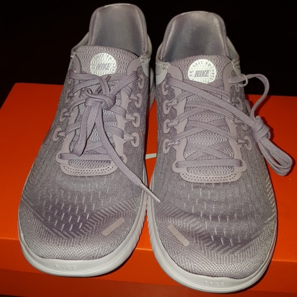 23:01 - Nike Free RN Sneakers - Picture 10 of 14